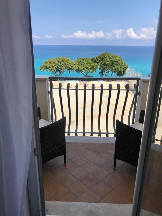 Bonsai Hotel Tropea Bagian luar foto